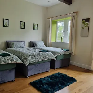 Lakeside Holiday home Huddersfield